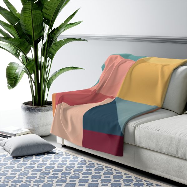 Soft Geometric Pyramid 01 - Sherpa Fleece Blanket - Image 7