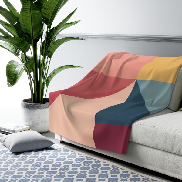 Soft Geometric Pyramid 01 - Sherpa Fleece Blanket - Image 3