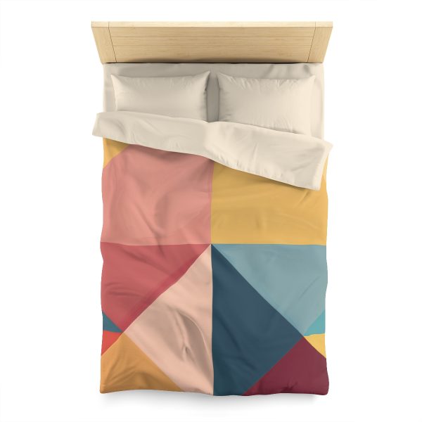 Soft Geometric Pyramid 03 - Microfiber Duvet Cover - Image 5