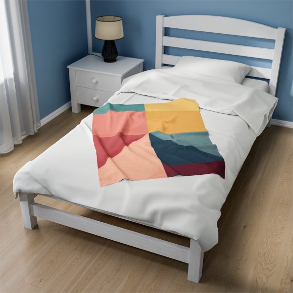 Soft Geometric Pyramid 01 - Velveteen Plush Blanket - Image 11