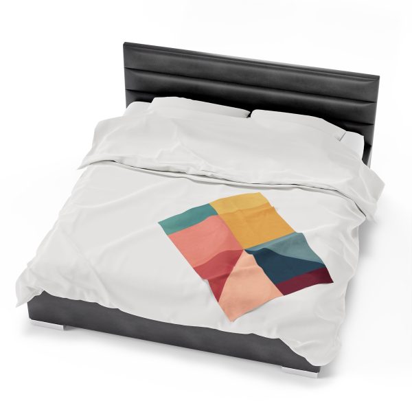 Soft Geometric Pyramid 01 - Velveteen Plush Blanket - Image 14