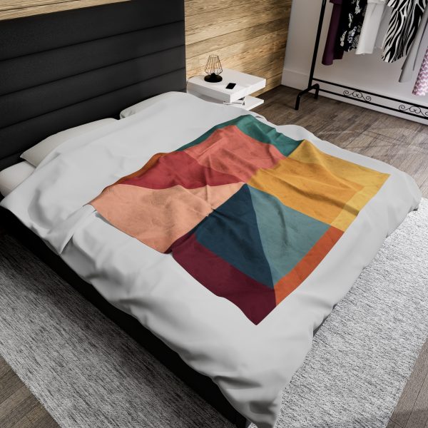 Soft Geometric Pyramid 01 - Velveteen Plush Blanket - Image 20