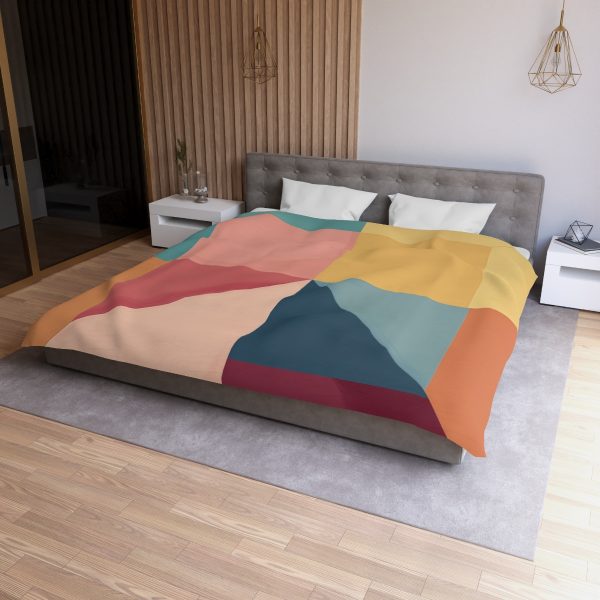 Soft Geometric Pyramid 01 - Microfiber Duvet Cover - Image 3